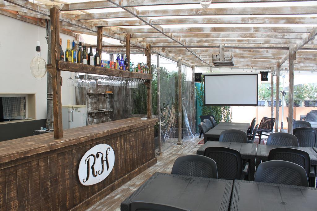 The Roma House Hotel ภายนอก รูปภาพ