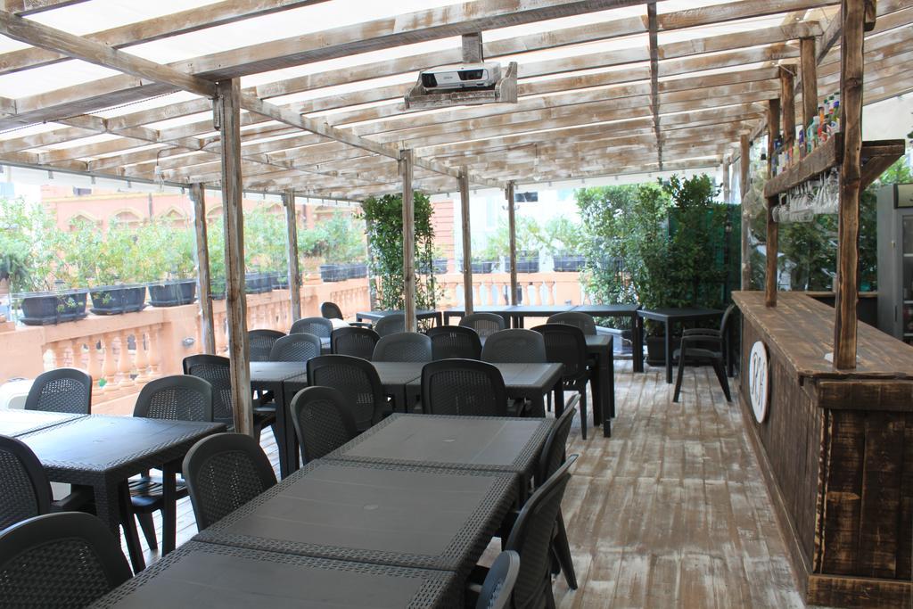 The Roma House Hotel ภายนอก รูปภาพ