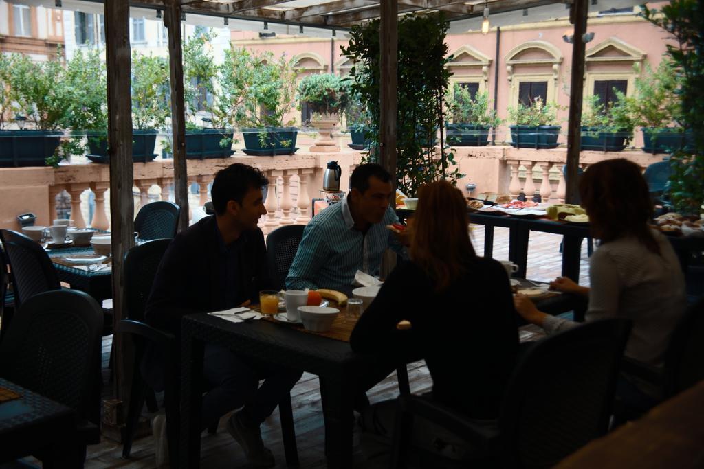 The Roma House Hotel ภายนอก รูปภาพ