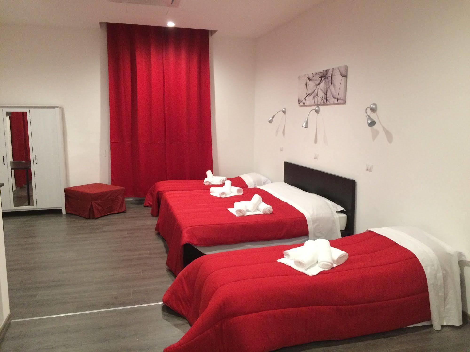 The Roma House Hotel ภายนอก รูปภาพ