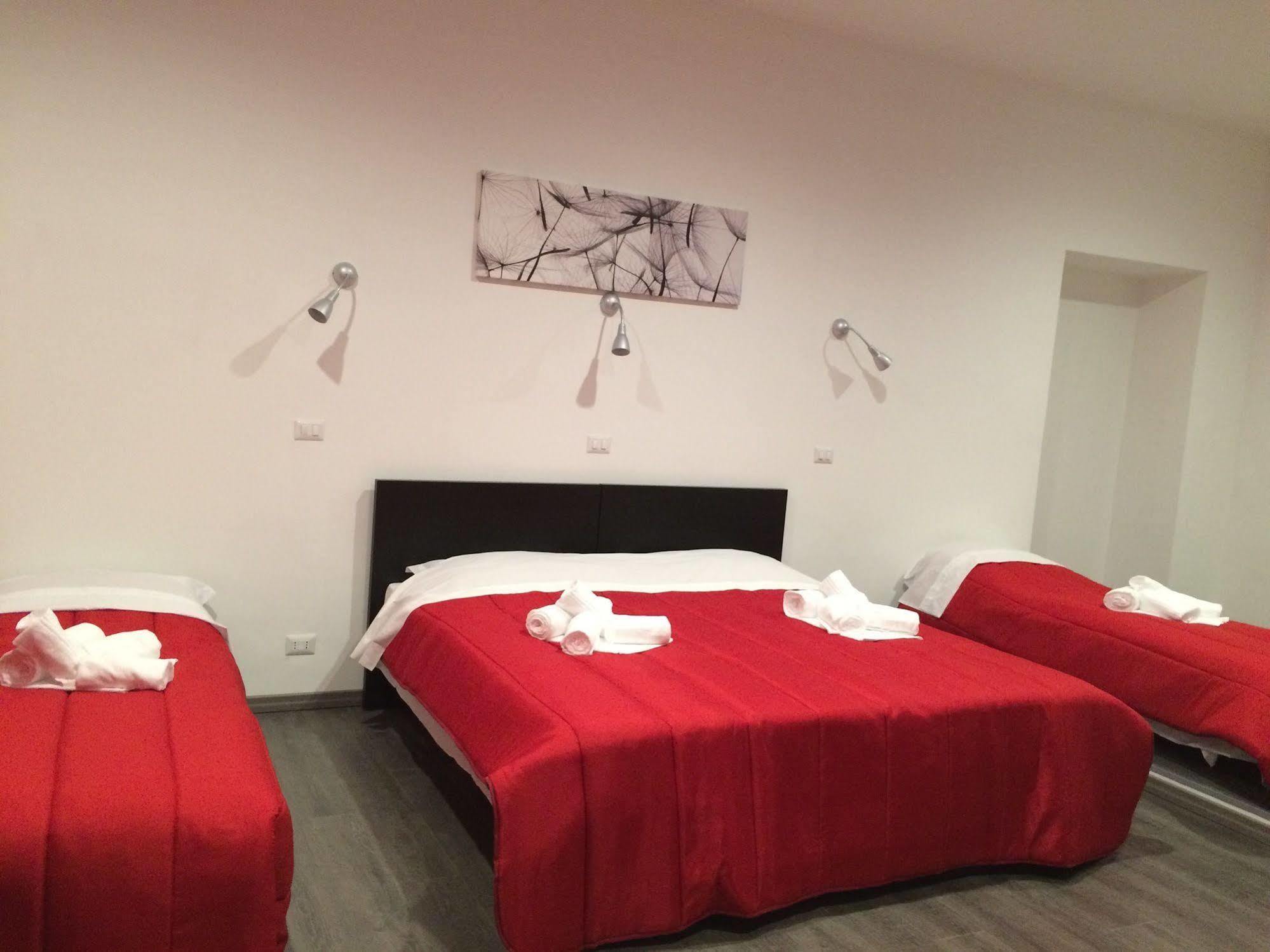 The Roma House Hotel ภายนอก รูปภาพ
