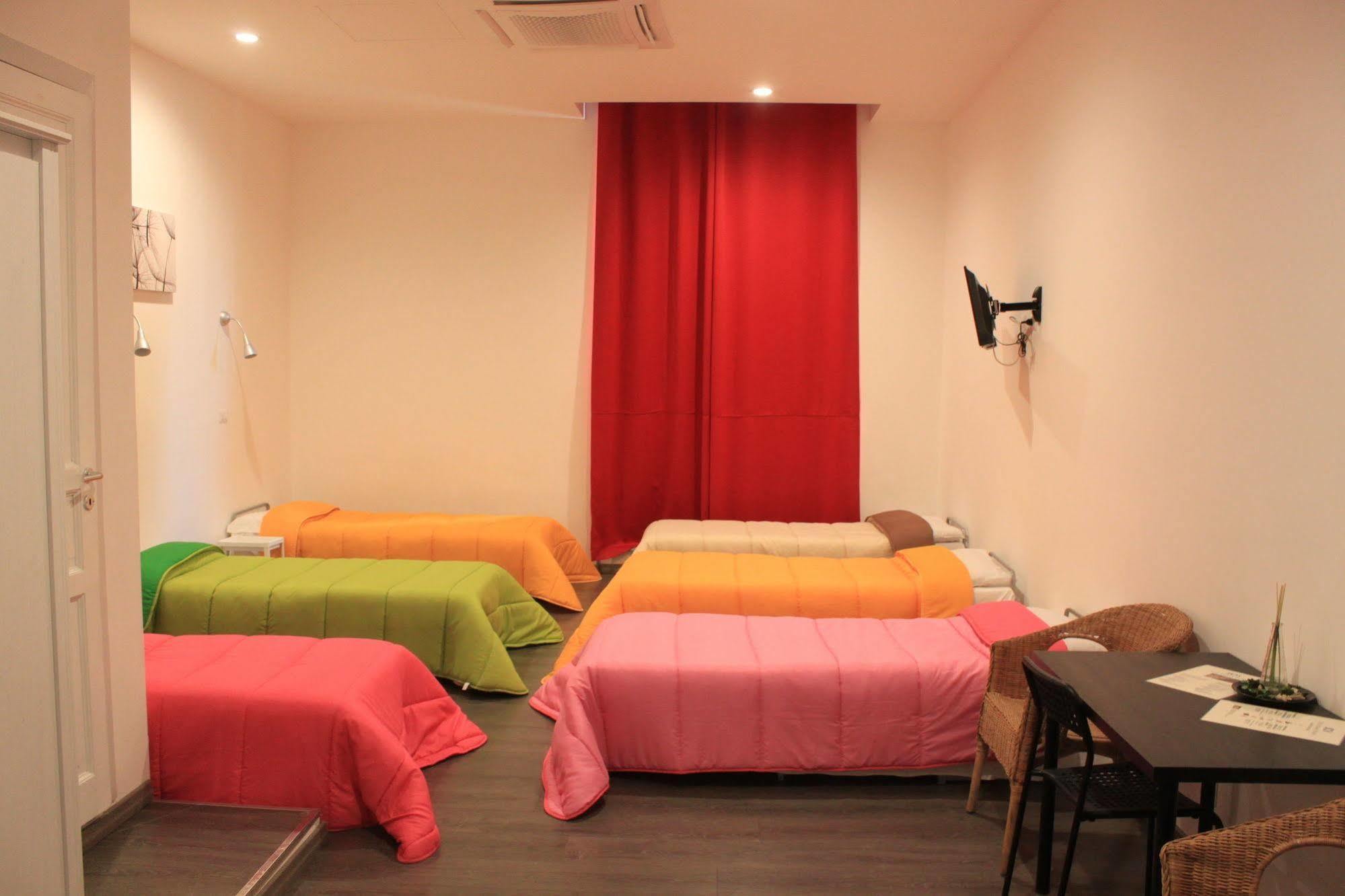 The Roma House Hotel ภายนอก รูปภาพ