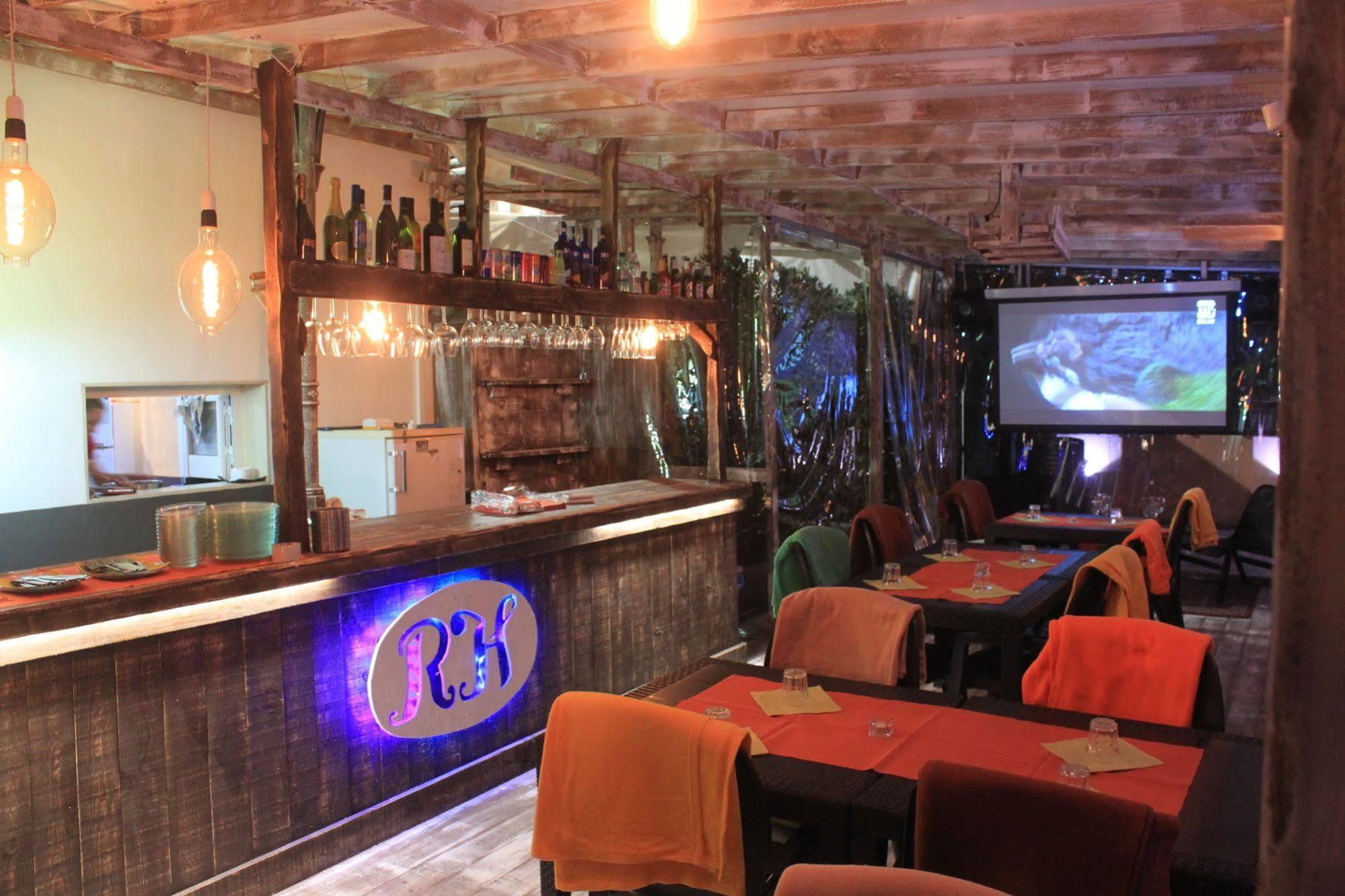 The Roma House Hotel ภายนอก รูปภาพ
